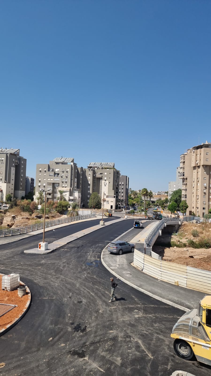 הגשר החדש בלוד המחבר בין גני יער לנופי בן שמן
